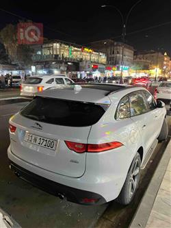 جاگوار F-Pace